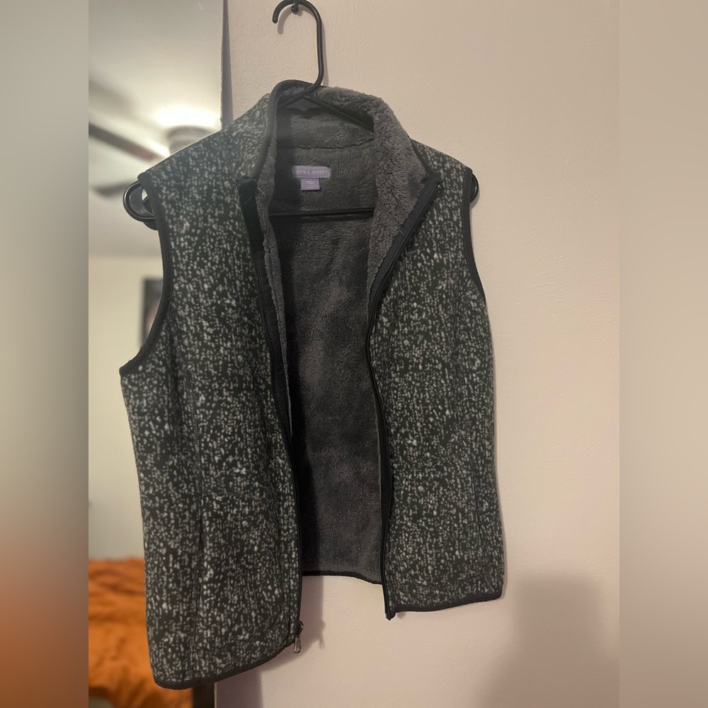 Laura Scott Vest